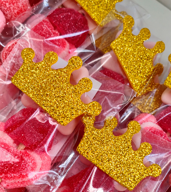 Brochetas de golosinas Príncipes y Princesas - con etiqueta personalizada - Imagen 6
